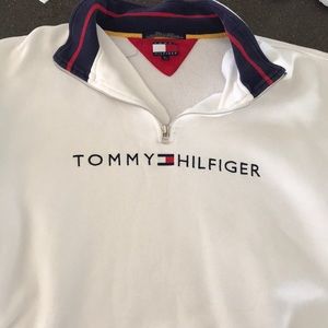 Tommy sweater